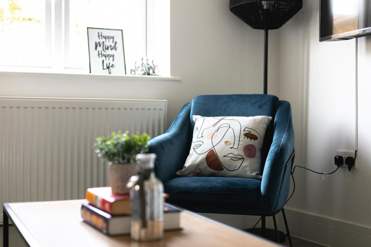 Skyvillion - London Enfield Chase Apartments With Parking & Wifi Luaran gambar