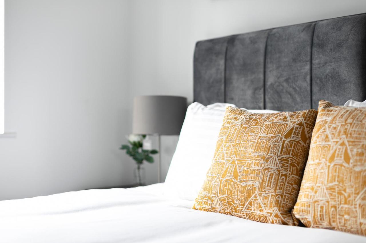 Skyvillion - London Enfield Chase Apartments With Parking & Wifi Luaran gambar
